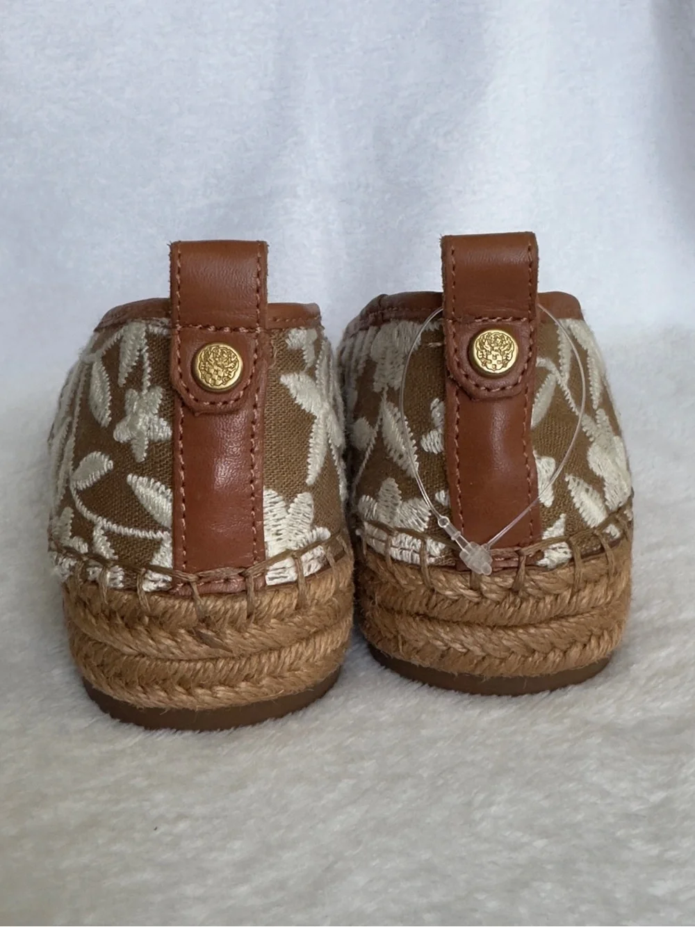 Vince Camuto Miheli Espadrille Flats – Size 5M / EU 35 – Brand New